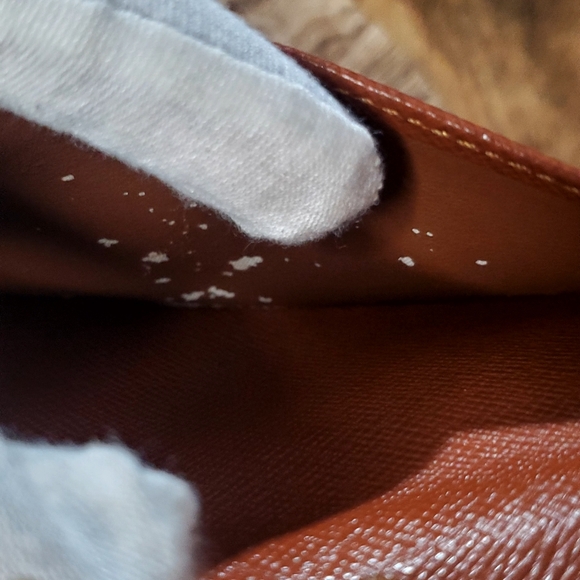 Louis Vuitton PM Monogram Agenda/passport Holder - Picture 13 of 14